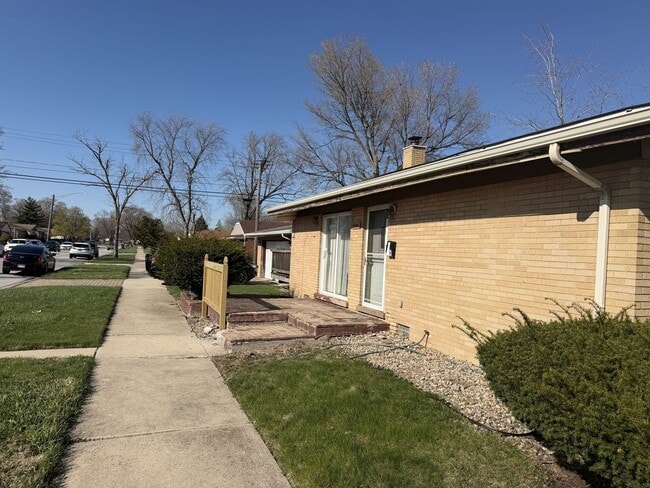 14941 Evans Ave in Dolton, IL - Building Photo - Building Photo