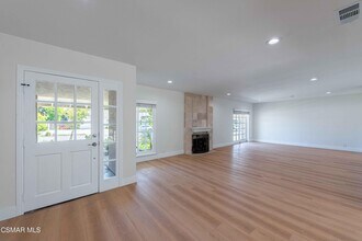 1421 Dorset Ave in Thousand Oaks, CA - Building Photo - Building Photo