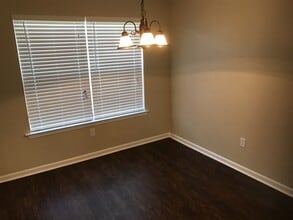 6 Lauren Way in Rincon, GA - Building Photo - Building Photo