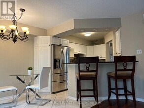149 Hemlo Crescent in Ottawa, ON - Building Photo - Building Photo