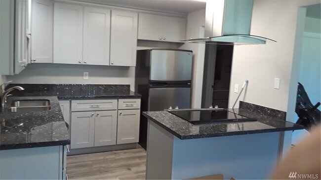 26211 SE 424th St in Enumclaw, WA - Building Photo - Building Photo