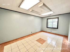 8130 Baldwin St in Oakland, CA - Foto de edificio - Building Photo
