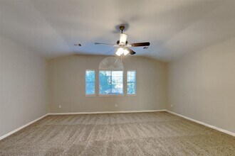 32322 Cross Spring Park Ln in Conroe, TX - Building Photo - Building Photo