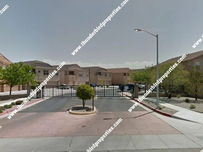 5743 Valle Alegre Pl NW in Albuquerque, NM - Building Photo - Building Photo