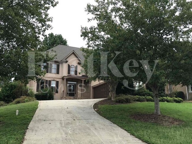 property at 3320 Fairway Bend Dr