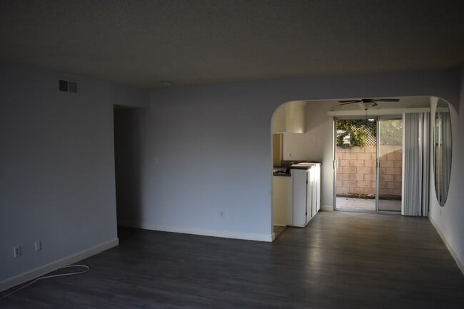 17011 Pinehurst Ln, Unit #B