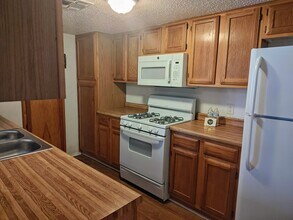 1114 Royal Crest Dr in Killeen, TX - Building Photo - Building Photo