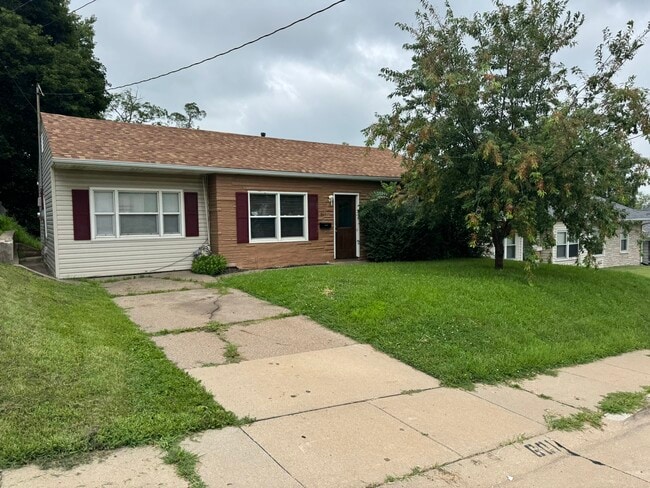 property at 601 23rd St
