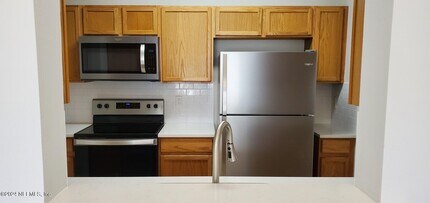 10550 Baymeadows Rd in Jacksonville, FL - Building Photo - Building Photo