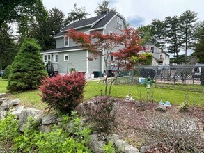 24 Colfax Ave in Wanaque, NJ - Building Photo - Building Photo