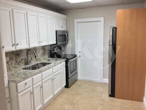 16410 NW 20th Ave in Opa Locka, FL - Building Photo - Building Photo