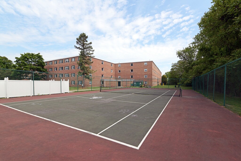 Eastview Apartments Worcester, MA Apartments