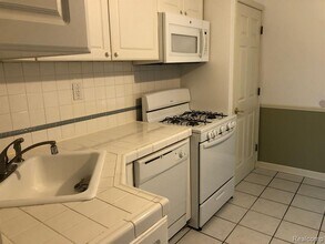 16811 Beech Daly in Redford Township, MI - Building Photo - Building Photo