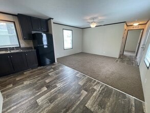 25 Birch Ct in Belleville, MI - Building Photo - Building Photo