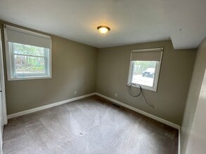 3882 321st St W in Northfield, MN - Building Photo - Building Photo