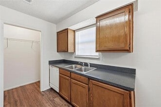 504 Kings Way Dr in Mansfield, TX - Building Photo - Building Photo