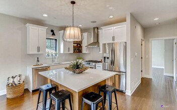 407 Duane St in Glen Ellyn, IL - Building Photo - Building Photo