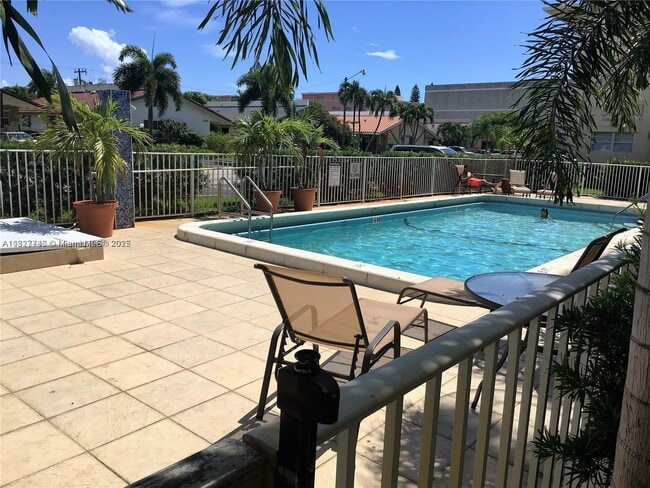 property at 1100 NE 1st Ct