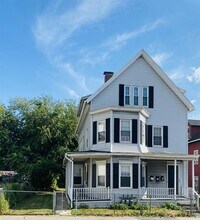 102 Endicott St, Unit 3