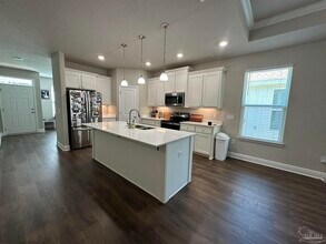 5365 Parkside Dr in Pace, FL - Building Photo - Building Photo