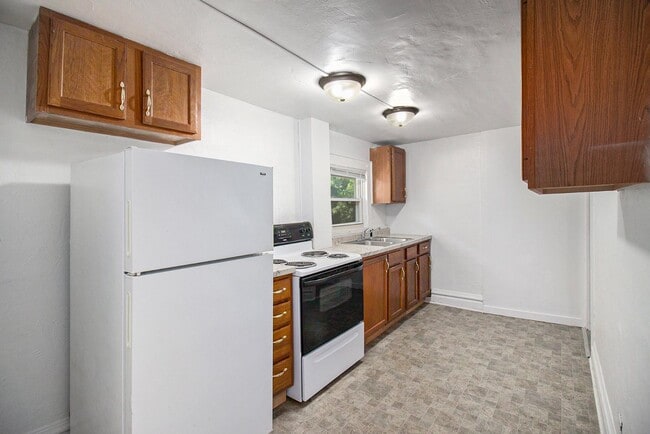 property at 147 Isbell St