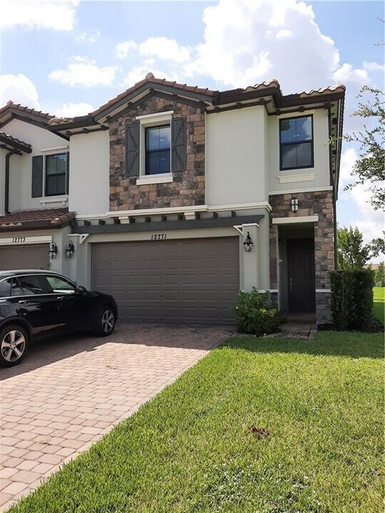12771 Anthorne Ln in Boynton Beach, FL - Building Photo