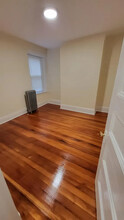 878 Massachusetts Ave, Unit 885-14 in Cambridge, MA - Building Photo - Building Photo