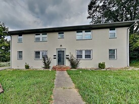 7745 Madrid Ave in Birmingham, AL - Building Photo