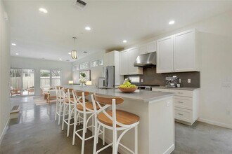 2503 S 6th St in Austin, TX - Building Photo - Building Photo