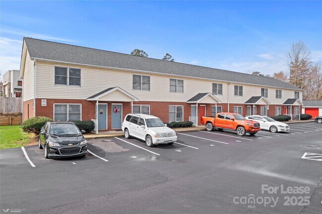 200 Stroupe Rd in Gastonia, NC - Building Photo - Building Photo