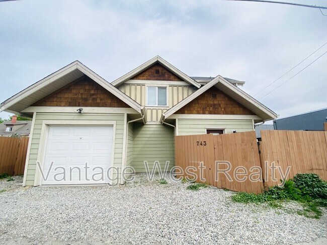 property at 743 Martin Ave