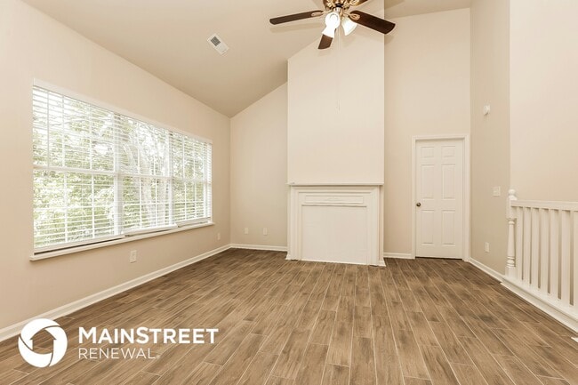 1212 Pineview Ln in Nashville, TN - Building Photo - Building Photo