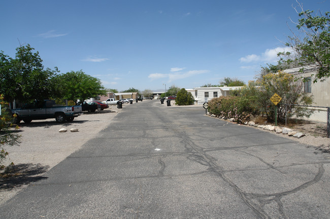 La Colonia Mobile Home Park in Tucson, AZ - Building Photo - Building Photo