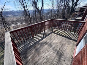 1017 Orchard Ct in Duquesne, PA - Building Photo - Building Photo