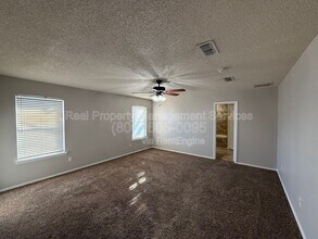 6303 13th St in Lubbock, TX - Building Photo - Building Photo