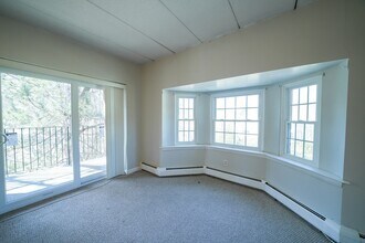 16 Winter St in Waltham, MA - Building Photo - Building Photo