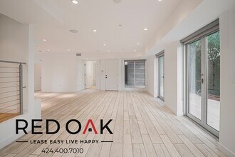 947 4th St in Santa Monica, CA - Building Photo - Building Photo