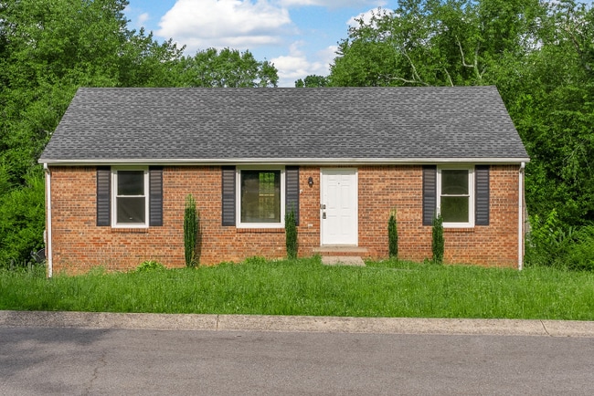 property at 712 Green Valley Ct
