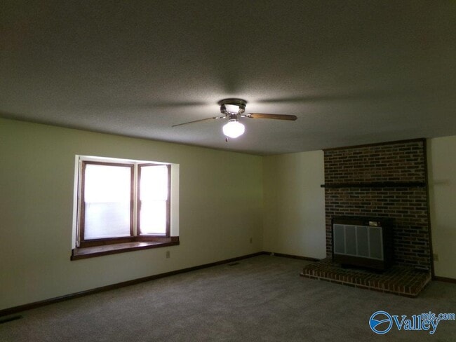 151 Butch Cir in Hazel Green, AL - Building Photo - Building Photo