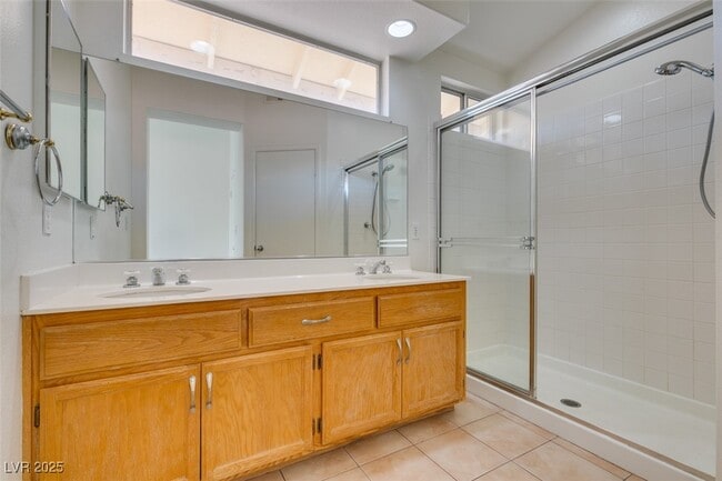 property at 2411 Courtland Ave