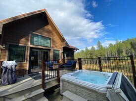 675 Belton Stage in West Glacier, MT - Building Photo