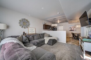 7423 Sand Lake Heights in Colorado Springs, CO - Building Photo