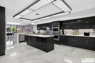 196 Kavenish Dr in Rancho Mirage, CA - Building Photo - Building Photo