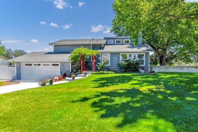 property at 141 S Travis Ln