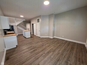 329 N Sherman Dr in Indianapolis, IN - Building Photo - Building Photo