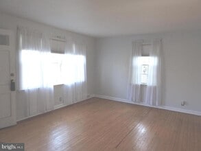 110 Cambridge Ave in Haddon Township, NJ - Building Photo - Building Photo