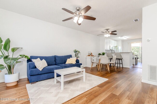 1390 Hampton Park Ln in Melbourne, FL - Building Photo - Building Photo