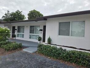 2130 NE 56th St in Fort Lauderdale, FL - Building Photo - Building Photo