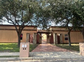 4501 N 25th Ln, Unit 4501 N 25th in McAllen, TX - Building Photo