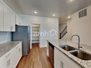 1328 White St in Lehi, UT - Building Photo - Building Photo